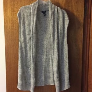 GAP sleeveless cardigan